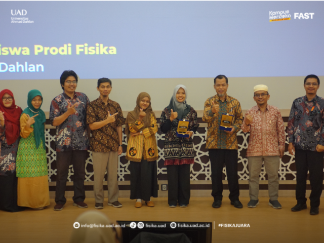 Pembukaan Acara HIFESCOM 2024 dan Diklat MGMP Membawa Gebrakan Edukasi Fisika DIY-Jateng